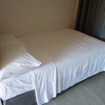 ξενοδοχεία λάρισα φθηνά για φοιτητές δωμάτιο με κρεβάτι